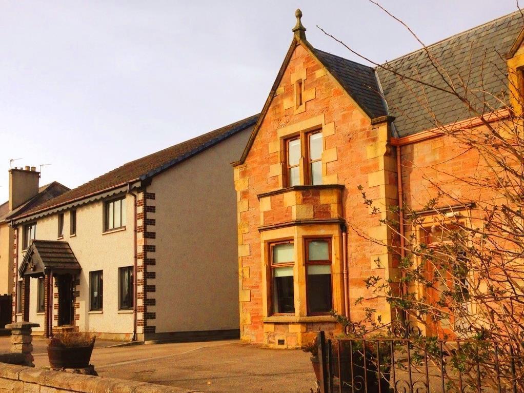 Alban And Abbey House Inverness